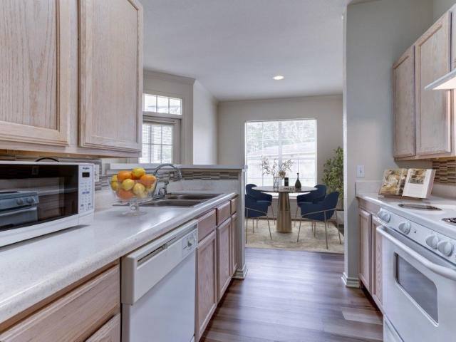 Apartment for rent at 1019 Kaliste Saloom Rd #D13, Lafayette, LA 70508