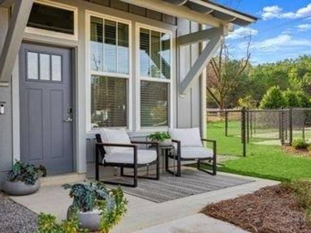 Apartment for rent at 7273 Cahaba Valley Rd #E33, Birmingham, AL 35242