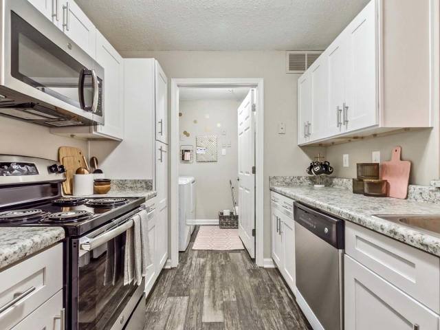 Apartment for rent at 1400 Boxwood Blvd #D13, Columbus, GA 31906
