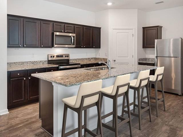 Apartment for rent at 37011 Bear Branch Dr #C23, Dade City, FL 33525