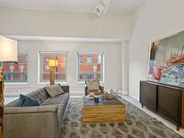 Apartment for rent at 151 W 7th St #D33, Cincinnati, OH 45202