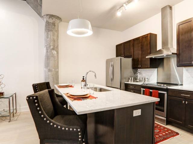 Apartment for rent at 939 Iberville St #D33, New Orleans, LA 70112