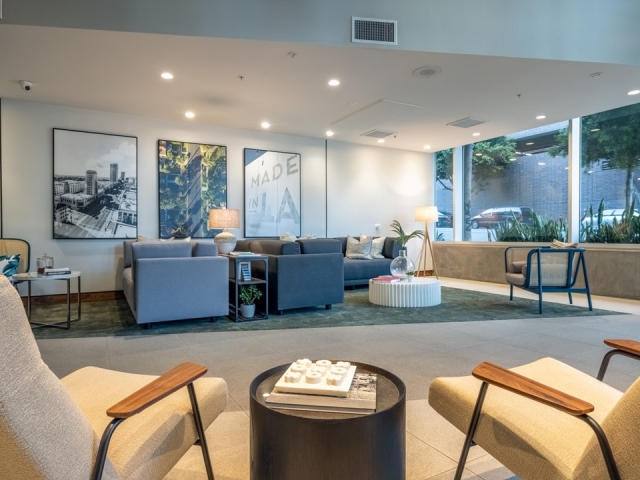 Apartment for rent at 1111 Wilshire Blvd #E33, Los Angeles, CA 90017