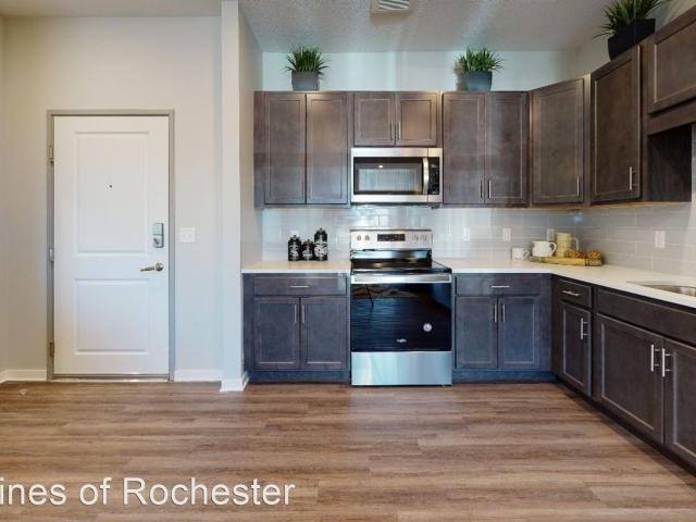 Apartment for rent at 4871 Pines View Place NW #E33, Rochester, MN 55901