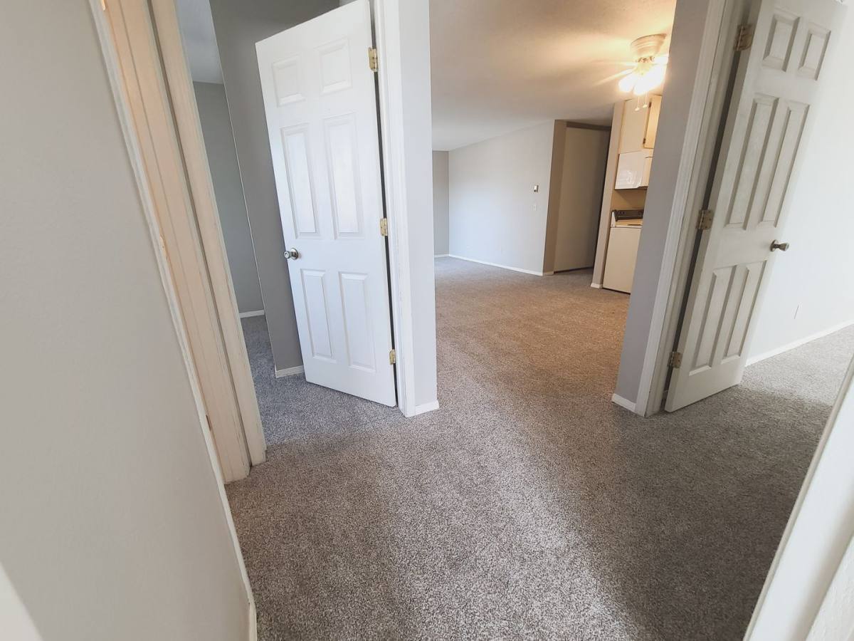 Apartment for rent at 761 E Anamosa St, Rapid City, SD 57701