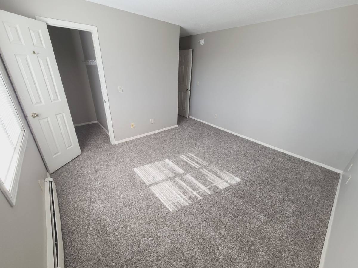 Apartment for rent at 761 E Anamosa St, Rapid City, SD 57701