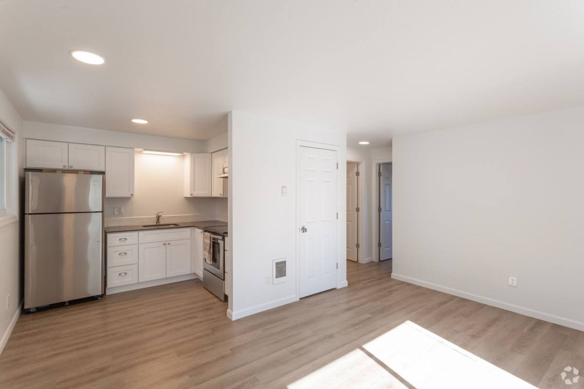 305 N 6th St, Cheney, WA 99004 Apartment For Rent RentalSource