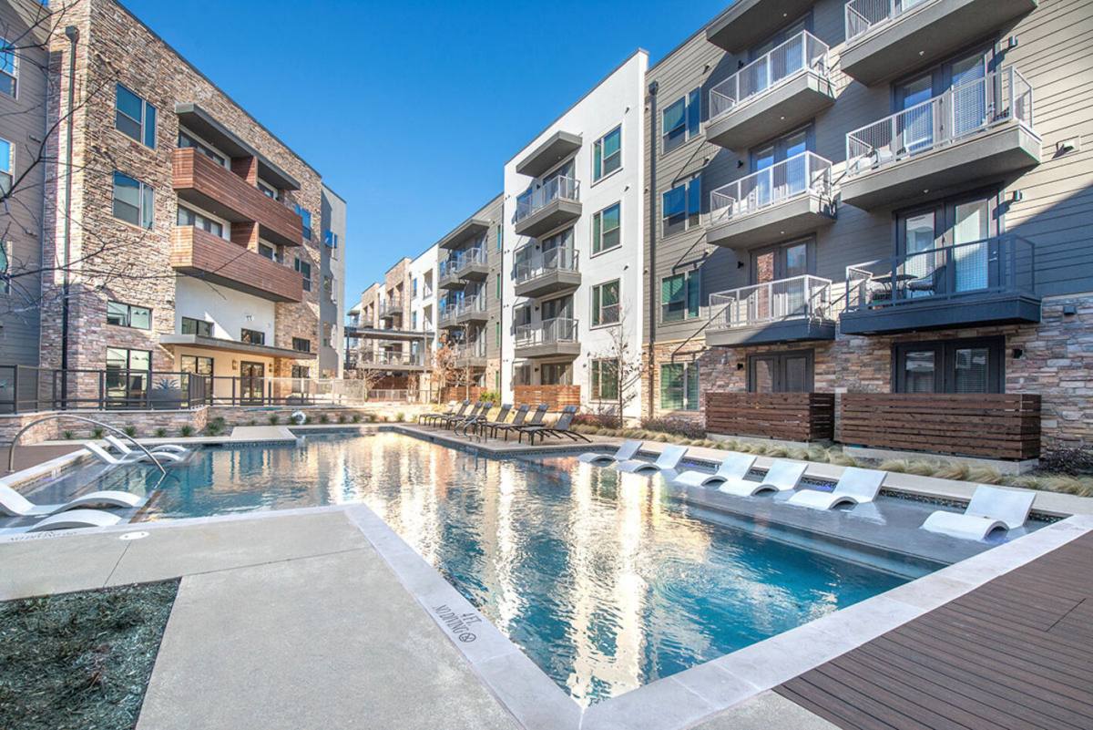 Apartment for rent at 2925 Lucas Dr #B2-18, Dallas, TX 75219