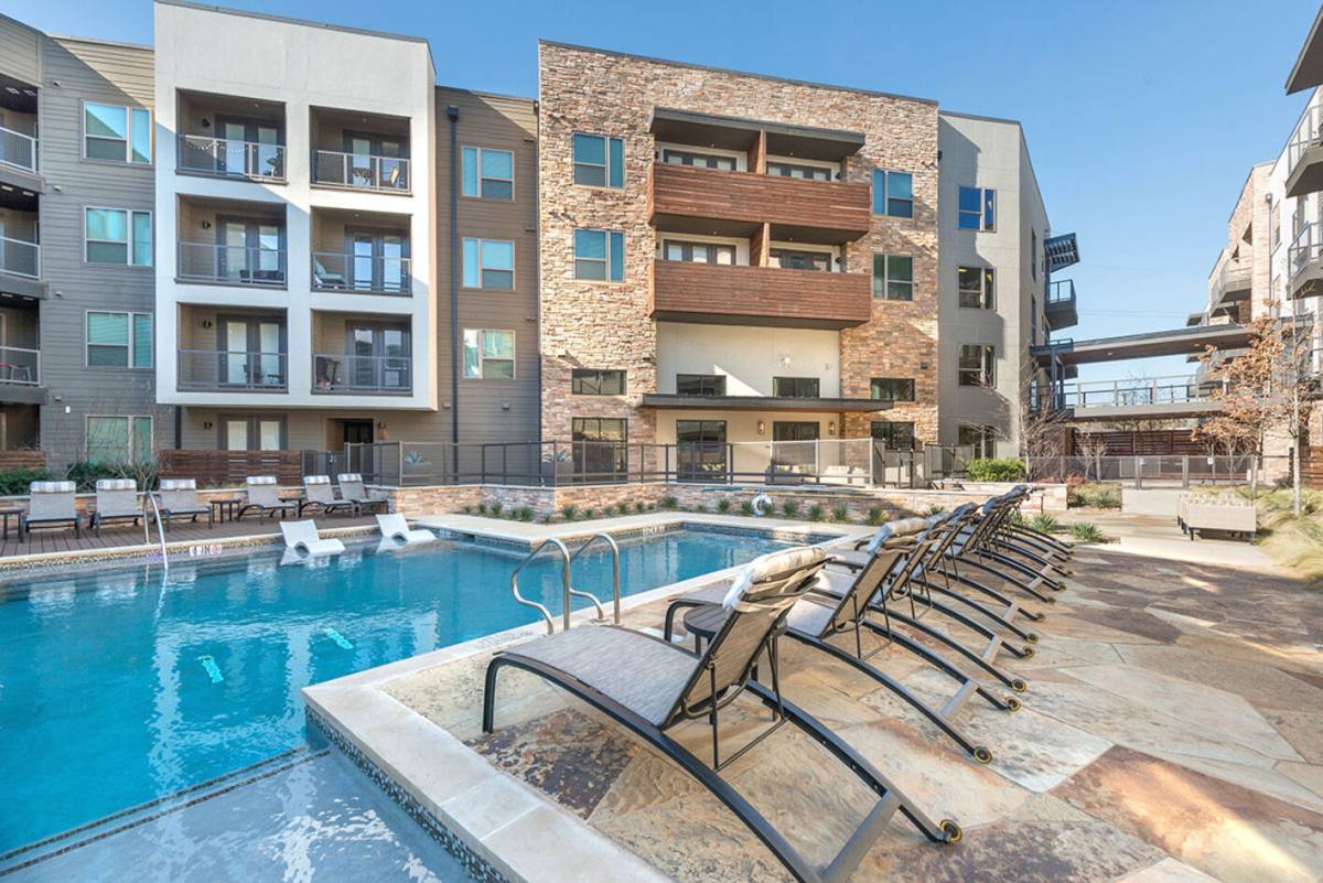 Apartment for rent at 2925 Lucas Dr #B2-17, Dallas, TX 75219