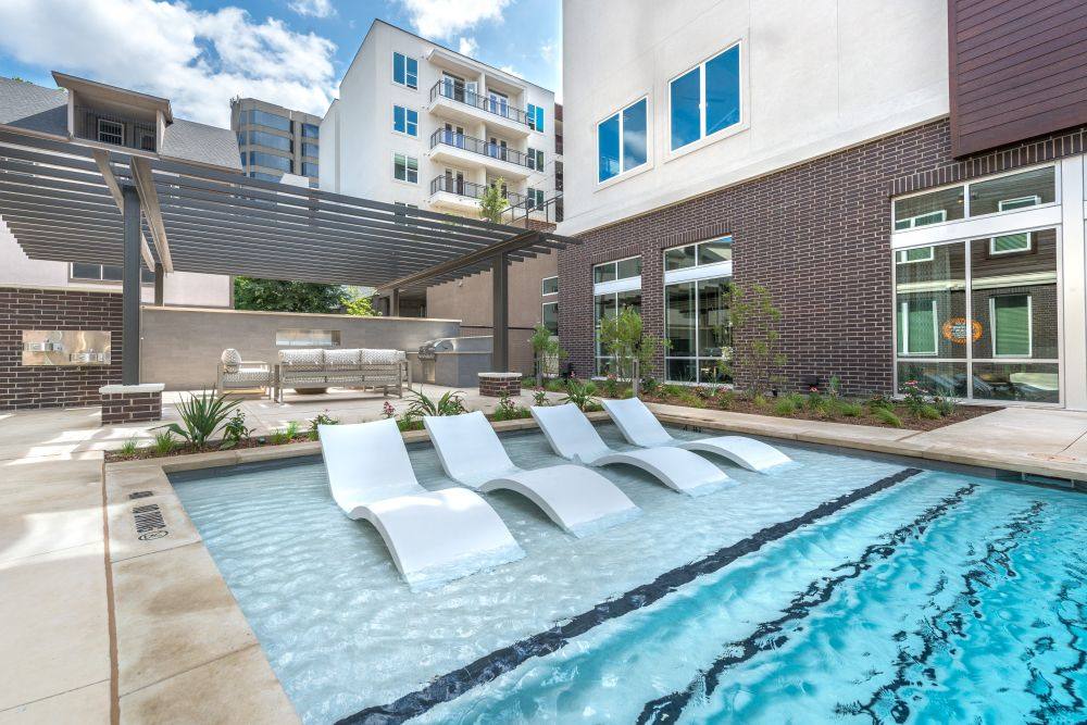 Apartment for rent at 3031 Elizabeth St #B2-37, Dallas, TX 75204