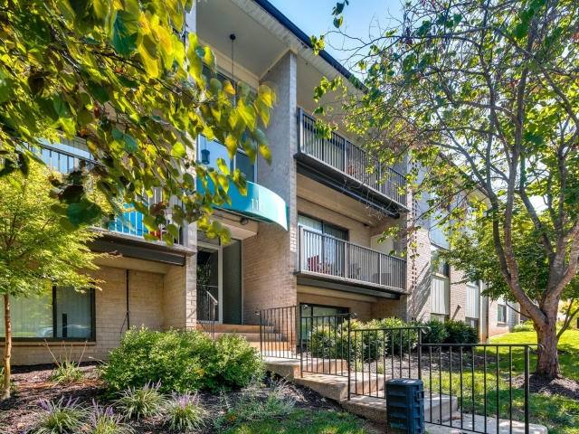 Apartment for rent at 206 Frost Hill Dr #C33, Owings Mills, MD 21117