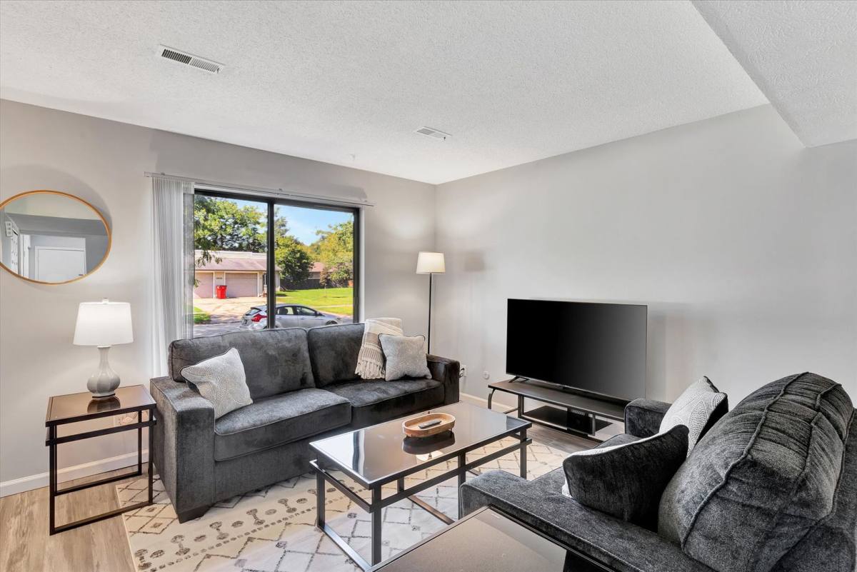 Apartment for rent at 2406 Leeper Dr #AIRBNB, Champaign, IL 61822