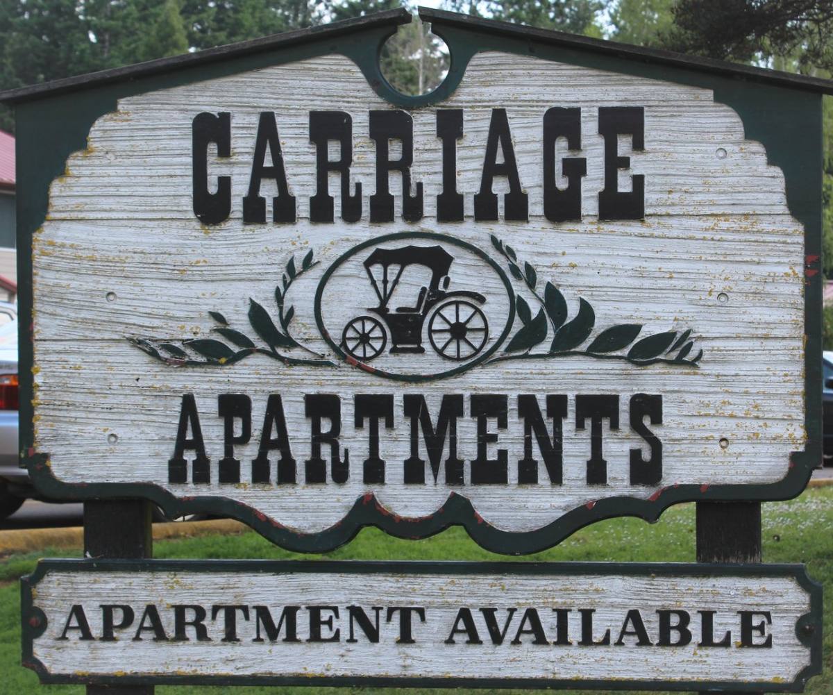 Apartment for rent at 1253 Royvonne Ave SE, Salem, OR 97302