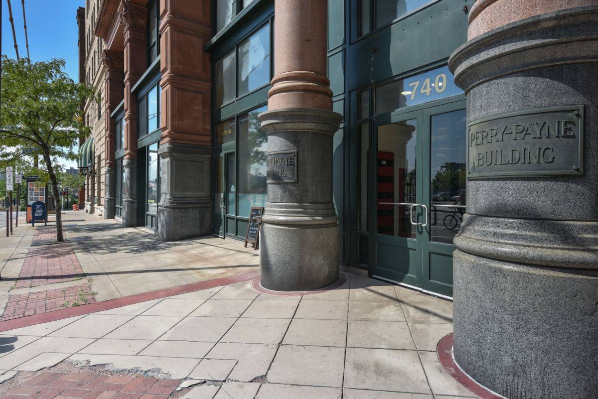 Apartment for rent at 740 W Superior Ave, Cleveland, OH 44113