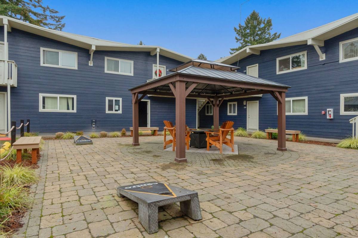 Vose, 6200 SW Hall Blvd, Beaverton, OR 97008 - Apartment for Rent - Image 2