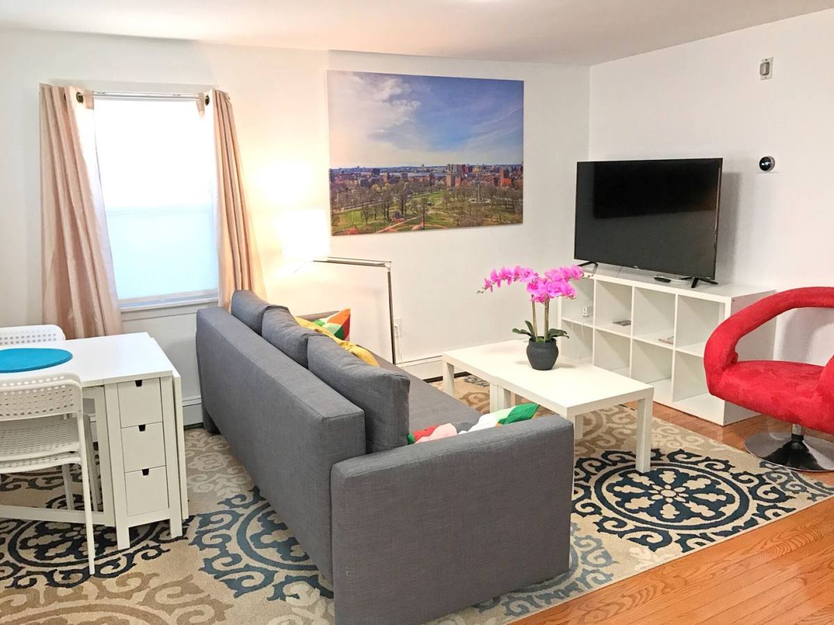 37 Telegraph St 3, South Boston, MA 02127 Apartment For Rent