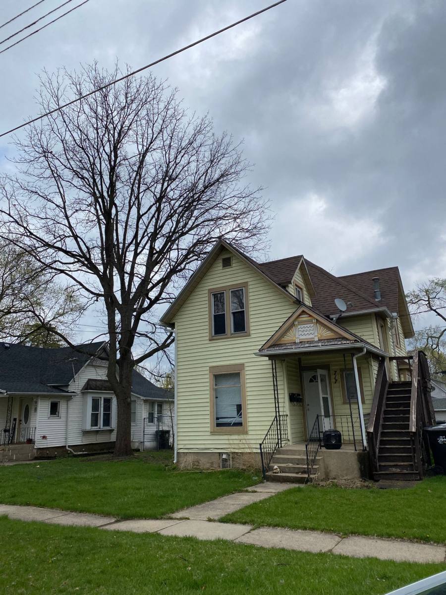 717 Lincoln Ave, Beloit, WI 53511 Apartment For Rent RentalSource