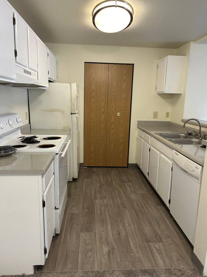 Apartment for rent at 327 S 177th Place, Seattle, WA 98148