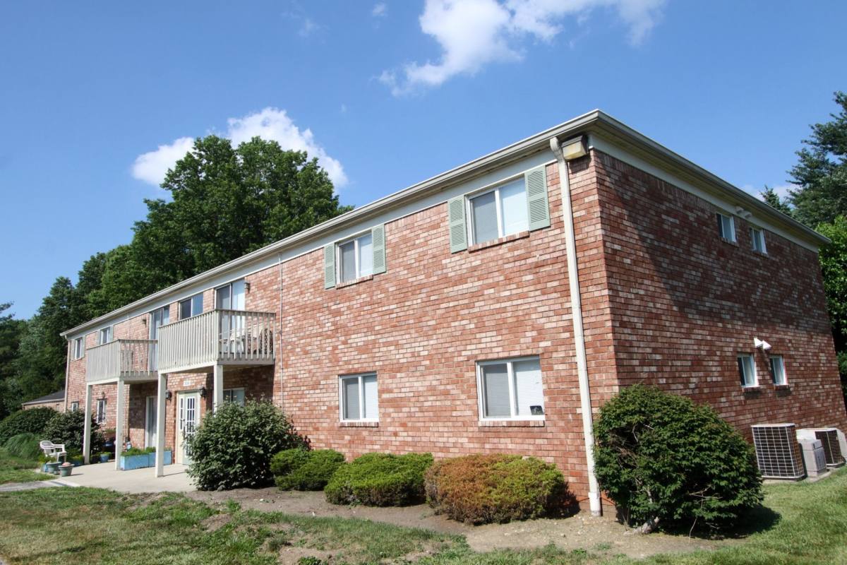 Apartment for rent at 510 N Enderly Ave, Brownsburg, IN 46112