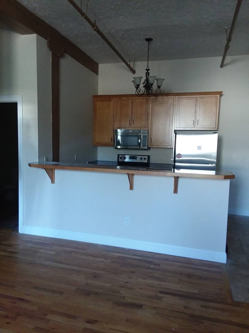 Apartment for rent at 617 E Hiawatha Blvd, Syracuse, NY 13208
