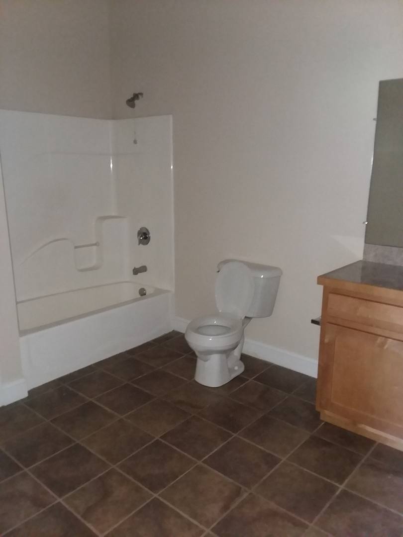 Apartment for rent at 617 E Hiawatha Blvd, Syracuse, NY 13208