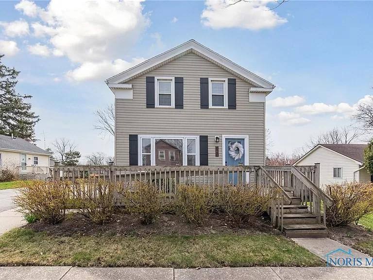 Apartment for rent at 620 W Broadway St, Maumee, OH 43537