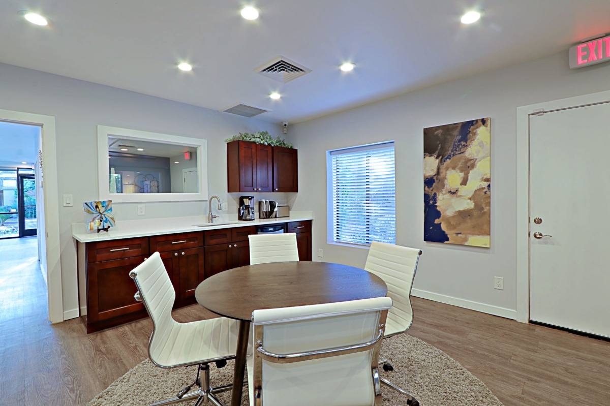 Townhouse for rent at 8429 N 27th Ave, Phoenix, AZ 85051