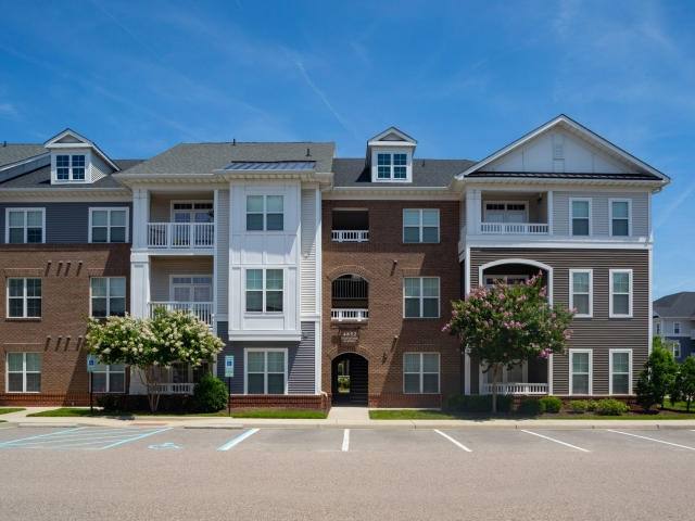 Apartment for rent at 4884 Travertine Ave #E21, Virginia Beach, VA 23462