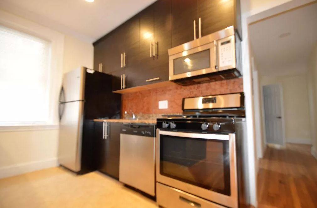 Apartment for rent at 73 Thatcher St #OOI, Brookline, MA 02446