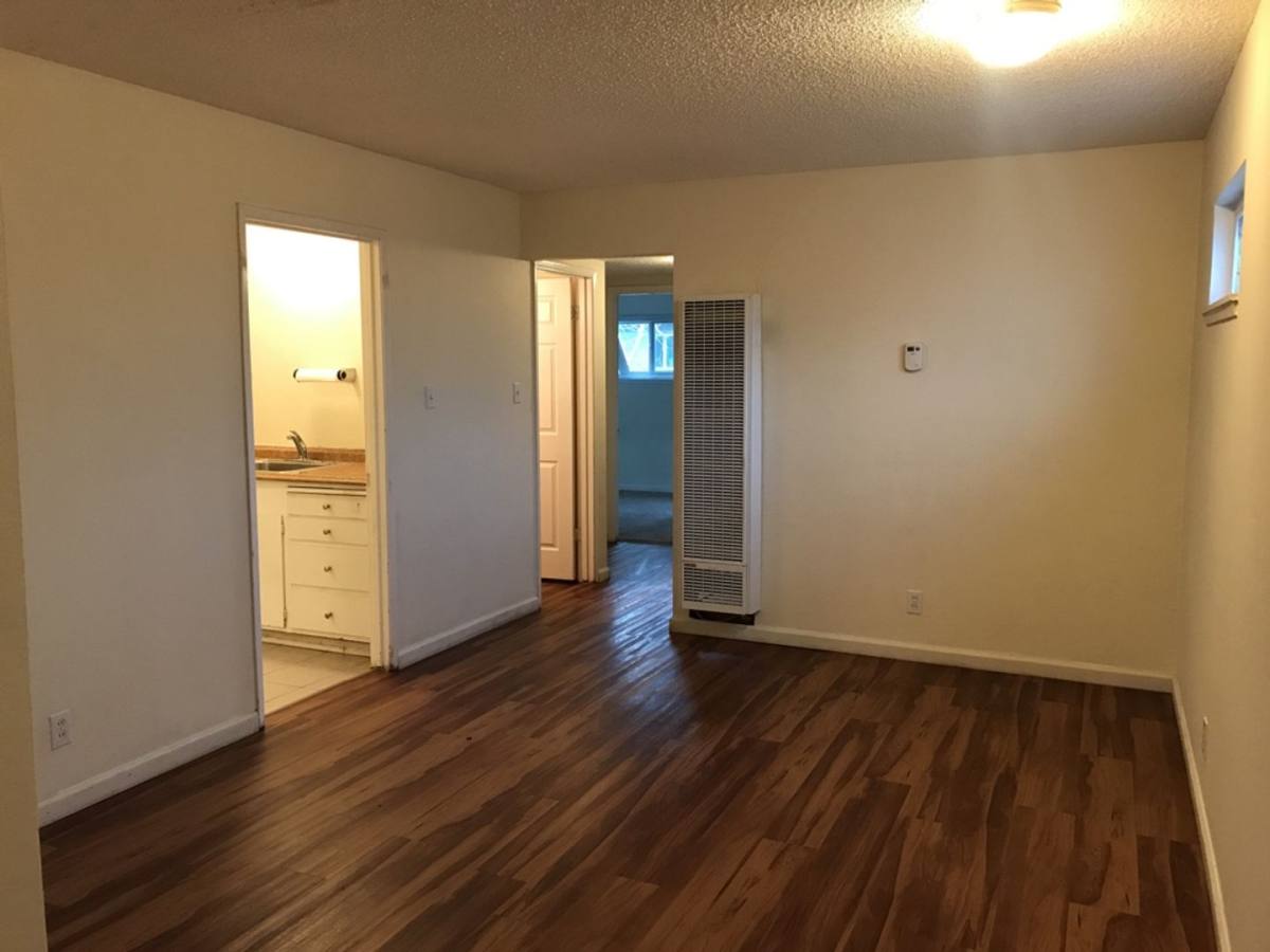 Apartment for rent at 835 F St, Davis, CA 95616