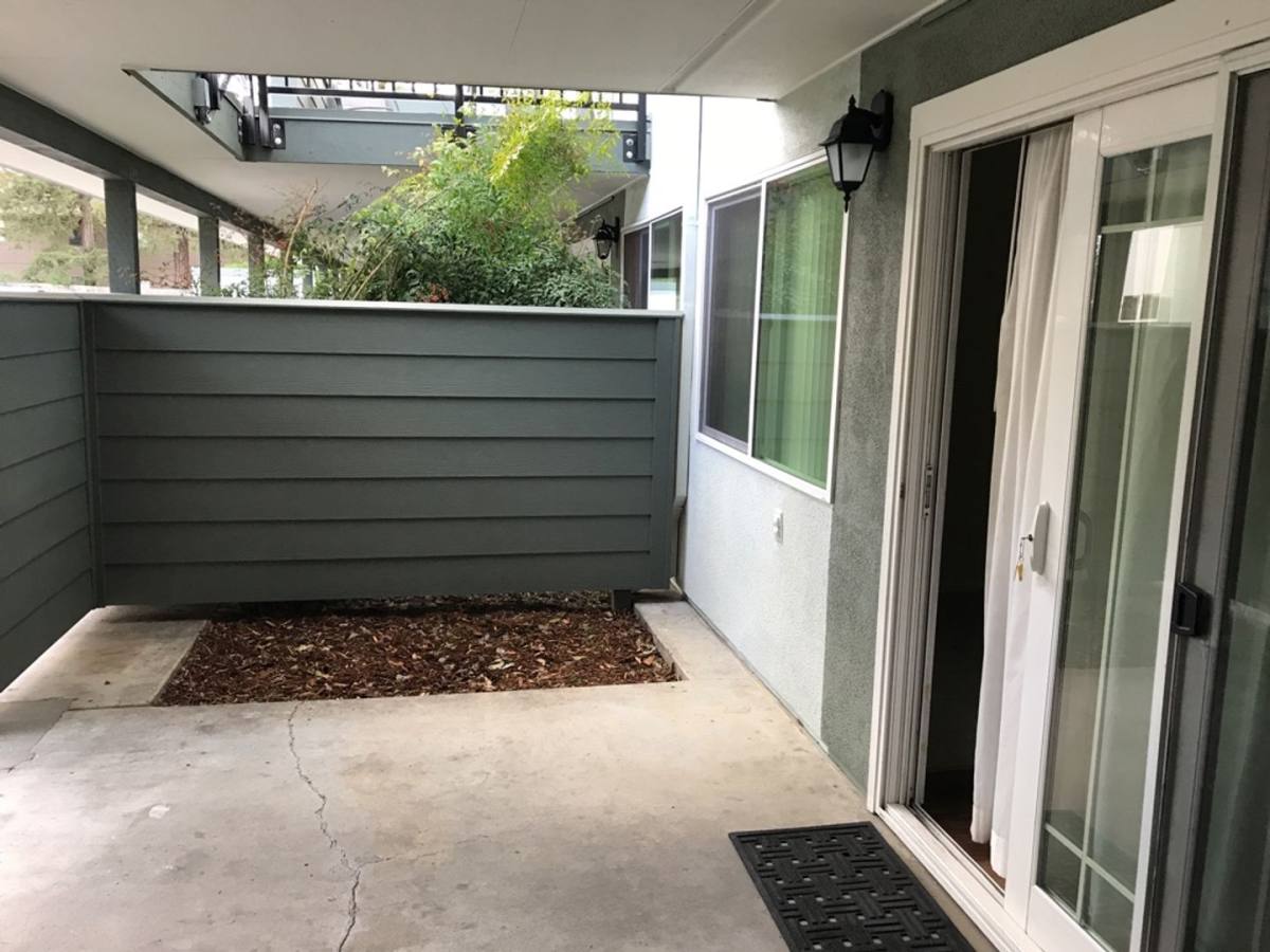 Apartment for rent at 835 F St, Davis, CA 95616
