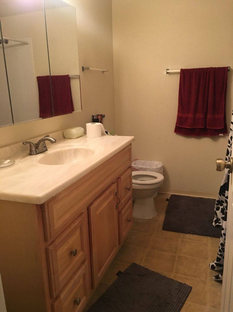 Apartment for rent at 835 F St, Davis, CA 95616