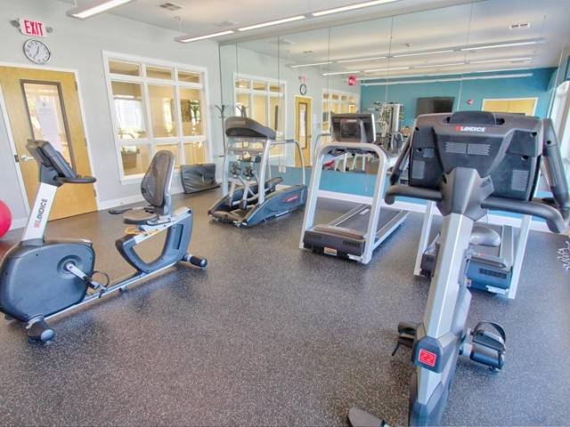 Apartment for rent at 20 Hopmeadow St #A23, Weatogue, CT 06089