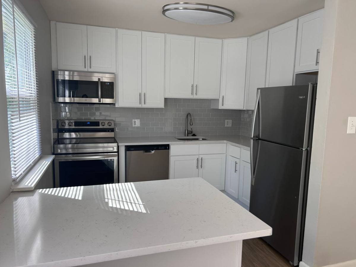 Apartment for rent at 100 Hartford Dr, Runnemede, NJ 08078