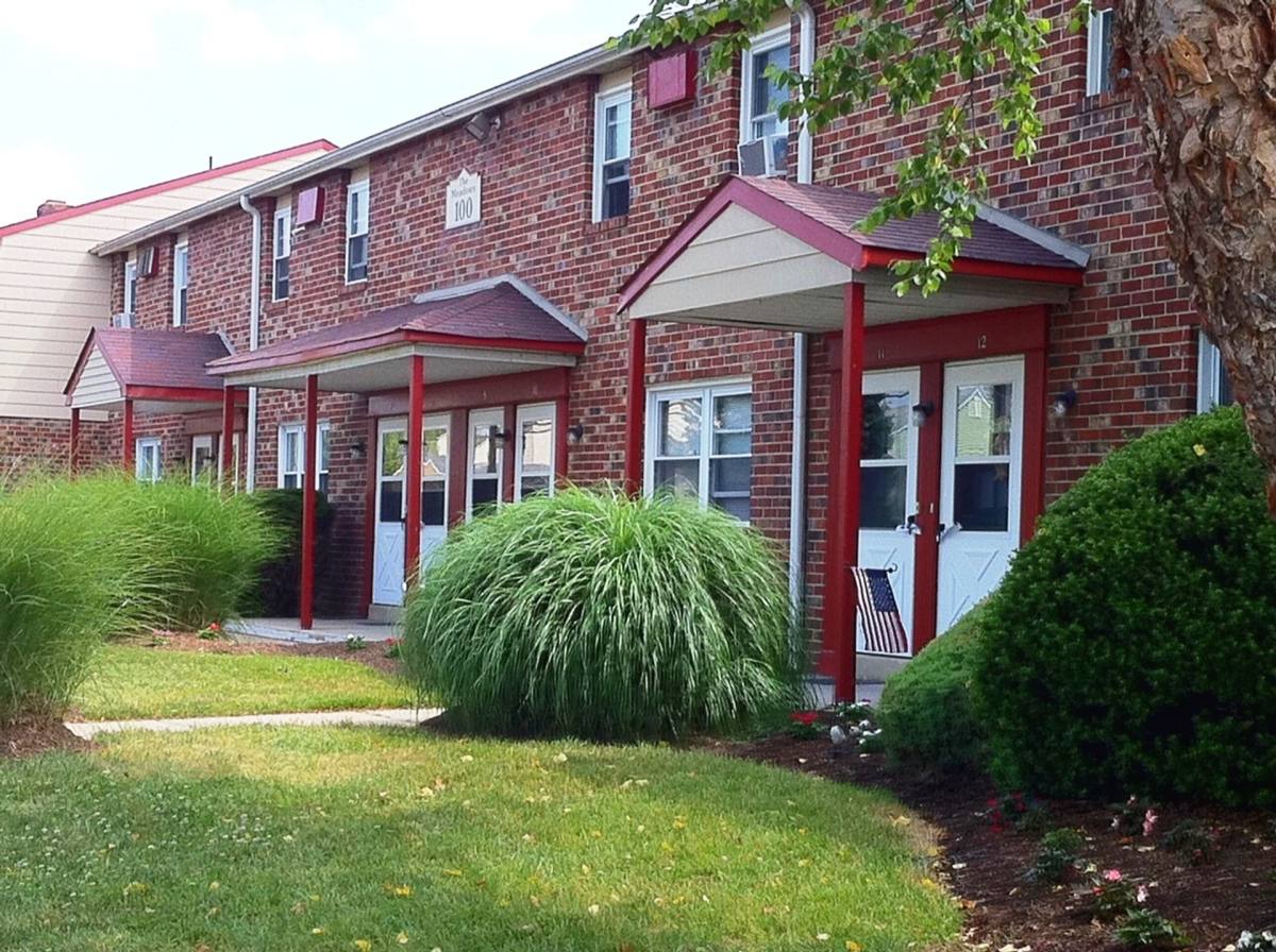 Apartment for rent at 100 Hartford Dr, Runnemede, NJ 08078