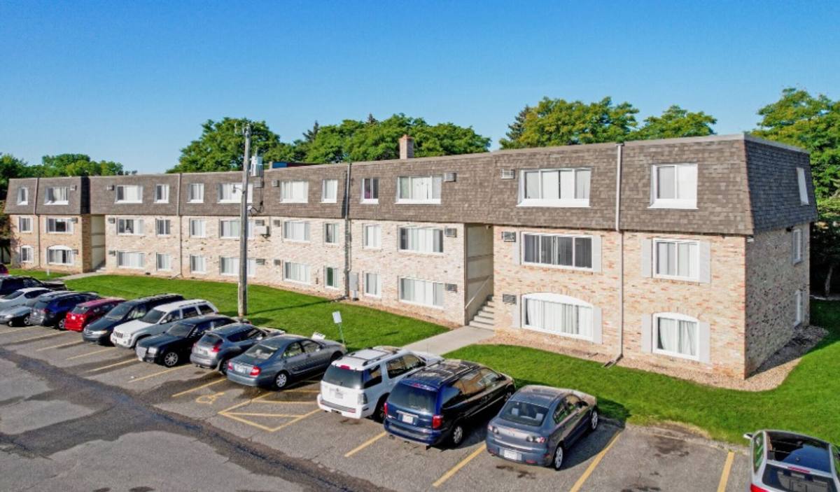 Apartment for rent at 2700-2712-2727 Rhode Island Ave, Minneapolis, MN 55426