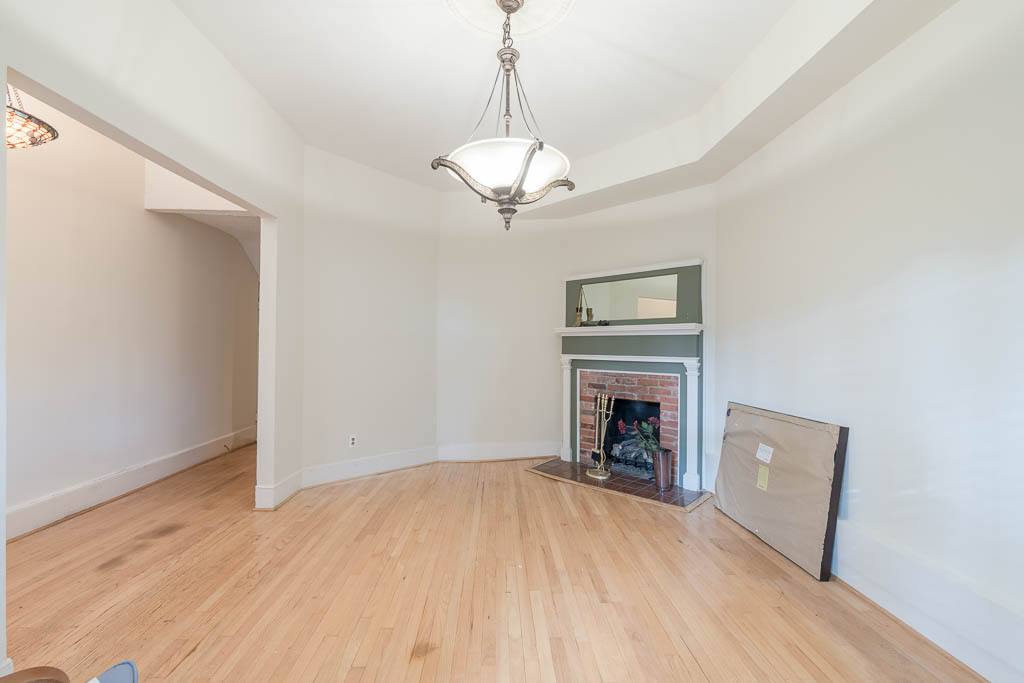 3424 13th St NW, Washington, DC 20010