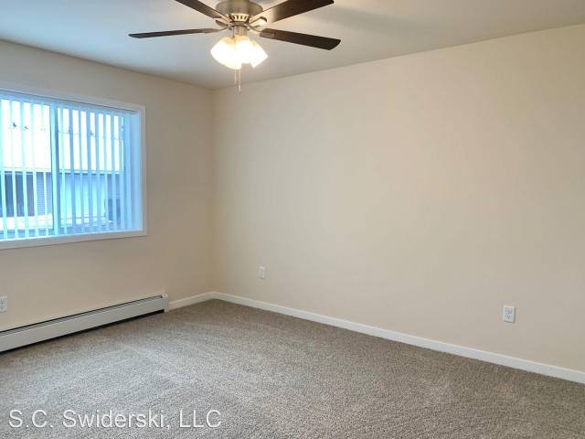 Apartment for rent at 121 Givens Rd #A13, Hortonville, WI 54944