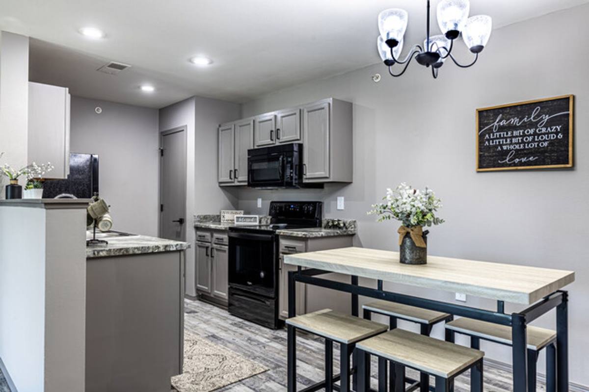 Apartment for rent at 228 W Tracker Rd, Nixa, MO 65714