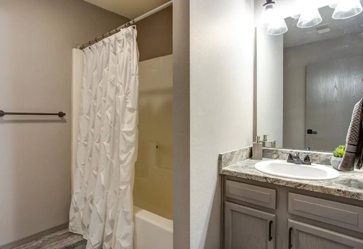Apartment for rent at 228 W Tracker Rd, Nixa, MO 65714