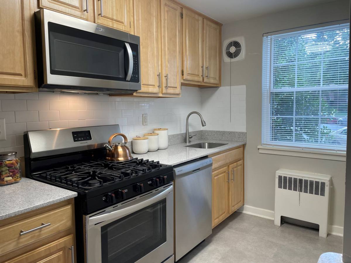 Apartment for rent at 250 E Wynnewood Rd, Wynnewood, PA 19096