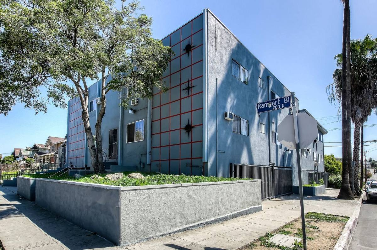 200 N Rampart Blvd, Los Angeles, CA 90026 Apartment For Rent