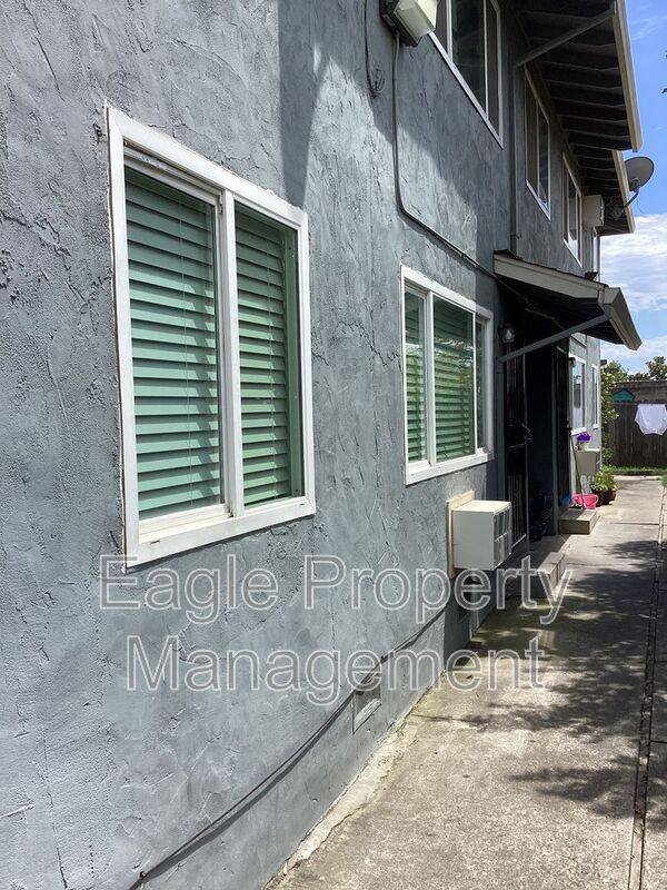2412 Yreka Ave A, Sacramento, CA 95822 Apartment For Rent RentalSource