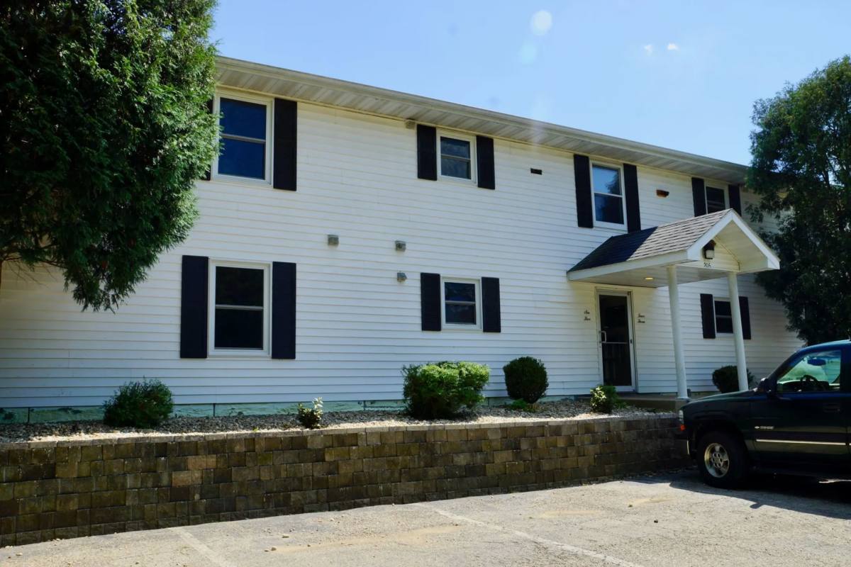 205 Walnut St 3 20503, Oregon, WI 53575 Apartment For Rent
