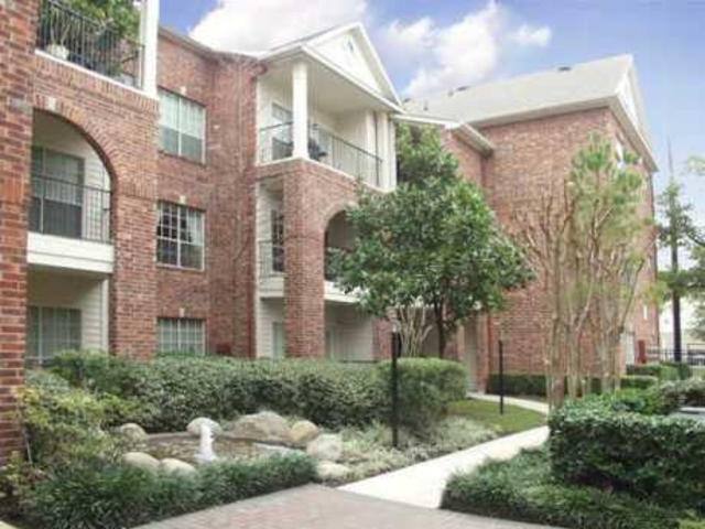 Apartment for rent at 1919 Post Oak Park Dr #A13, Houston, TX 77027