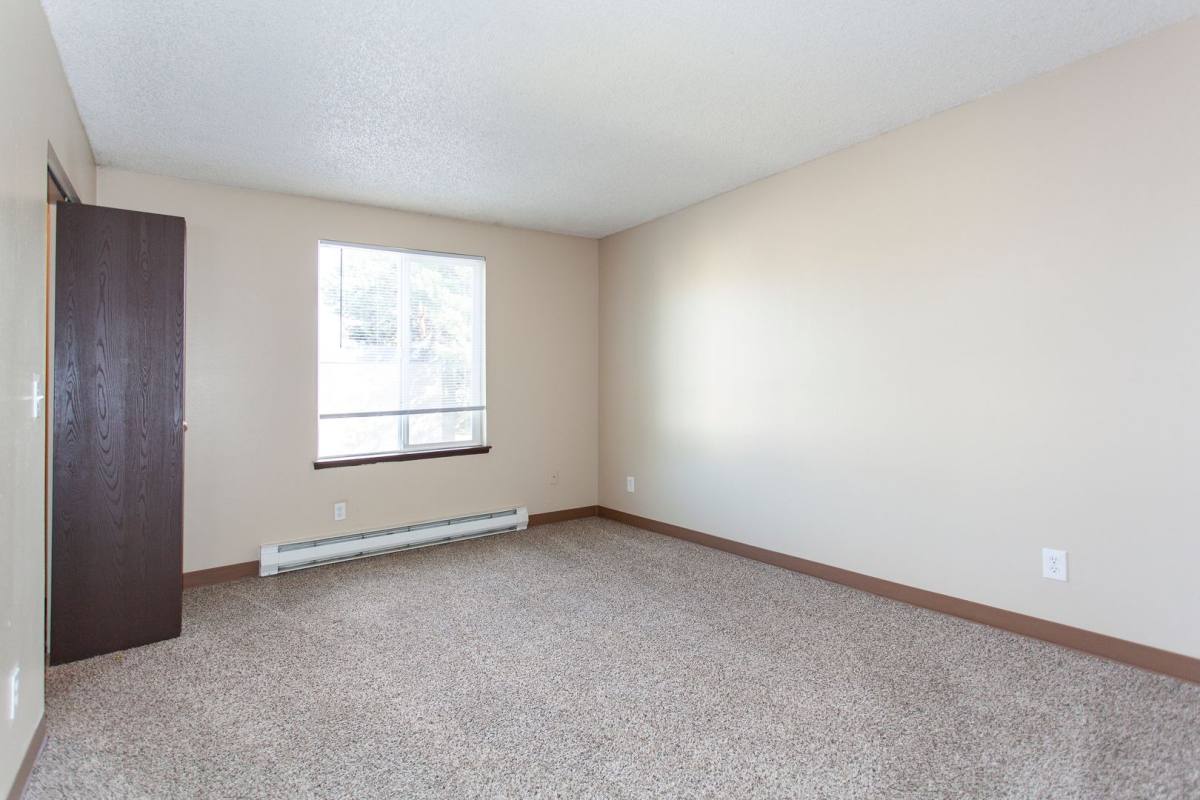 Apartment for rent at 1621 George Washington Way, Richland, WA 99354