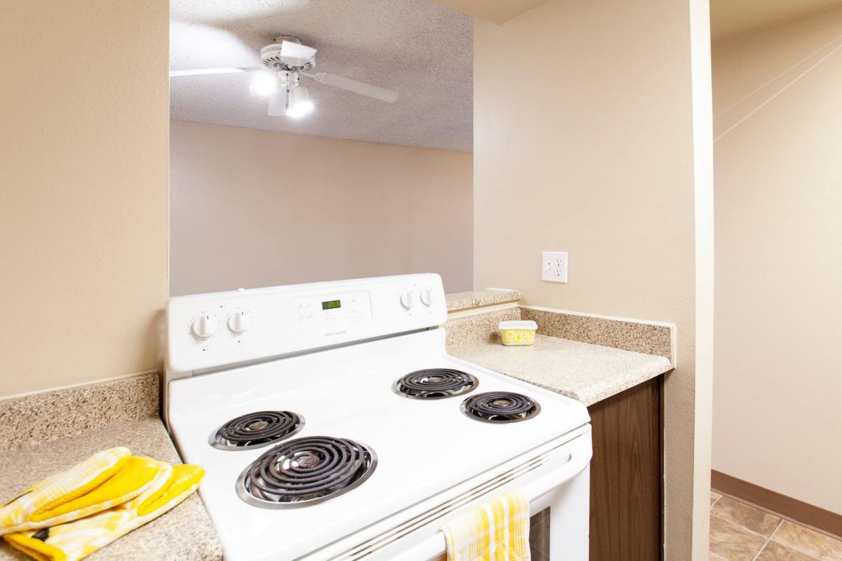 Apartment for rent at 1621 George Washington Way, Richland, WA 99354