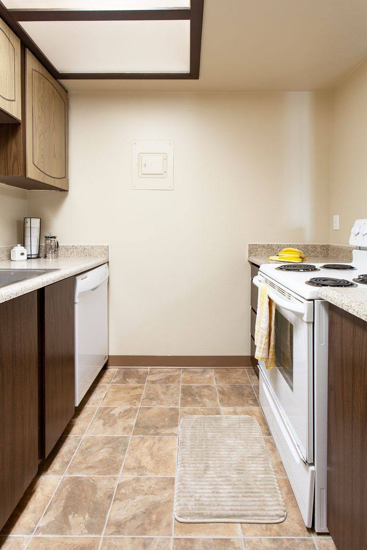 Apartment for rent at 1621 George Washington Way, Richland, WA 99354