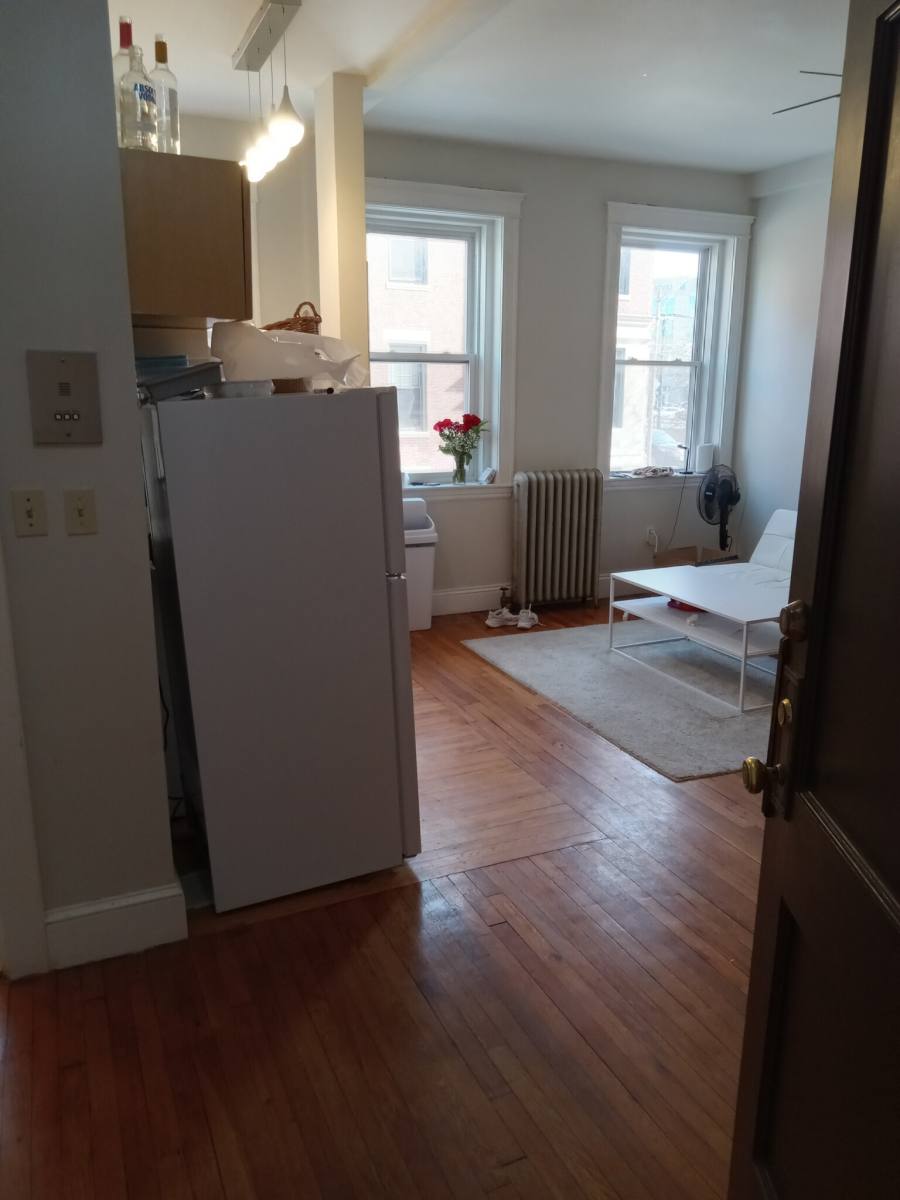 1185 Commonwealth Ave, Allston, MA 02134 Apartment For Rent 2,250