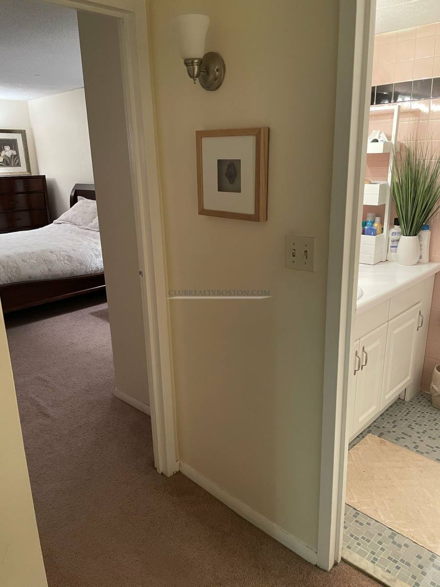 5056 Broadlawn Park 101, West Roxbury, MA 02132 Condo For Rent RentalSource